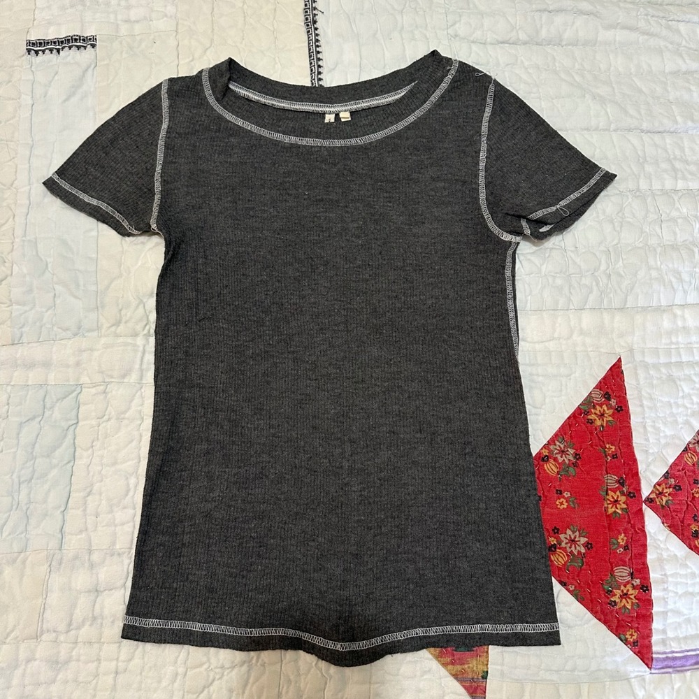 Out From Under Short Sleeve Top Charcoal Grey Contrast Stitch Ribbed Small